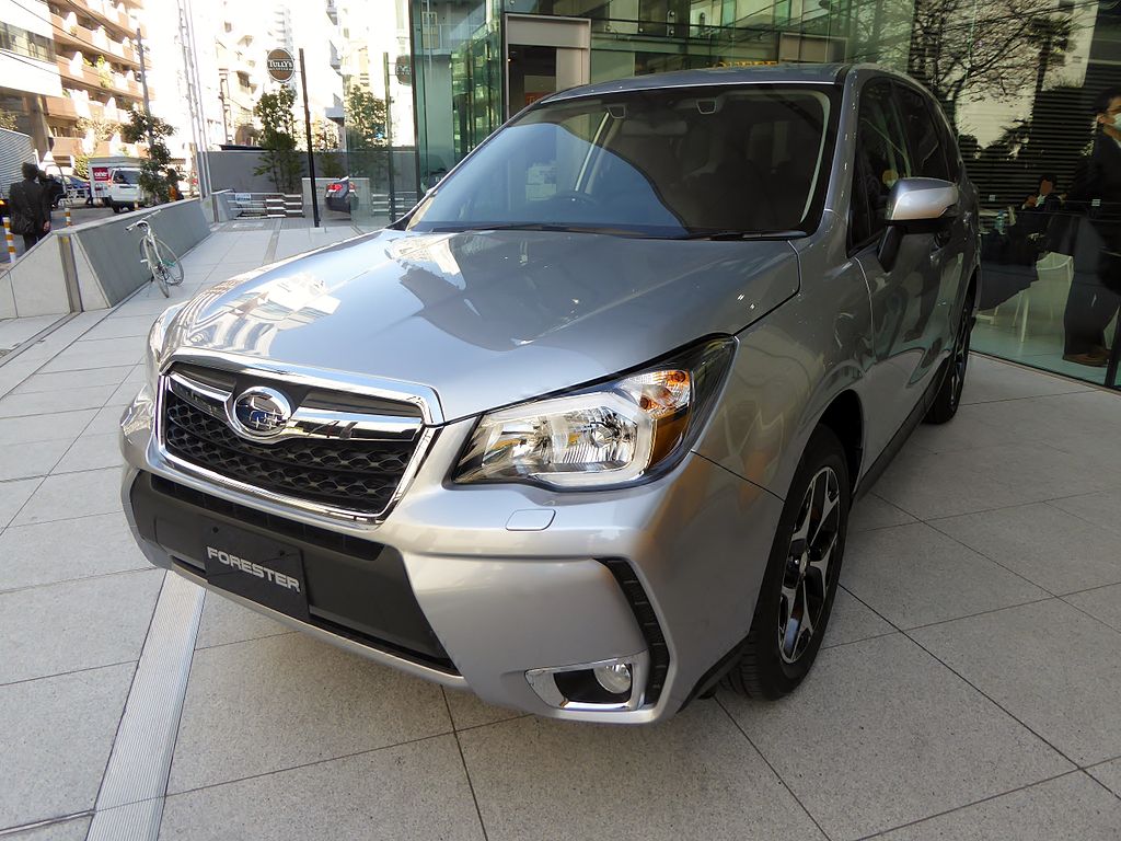 Subaru_FORESTER_S-Limited_(DBA-SJ5)_front