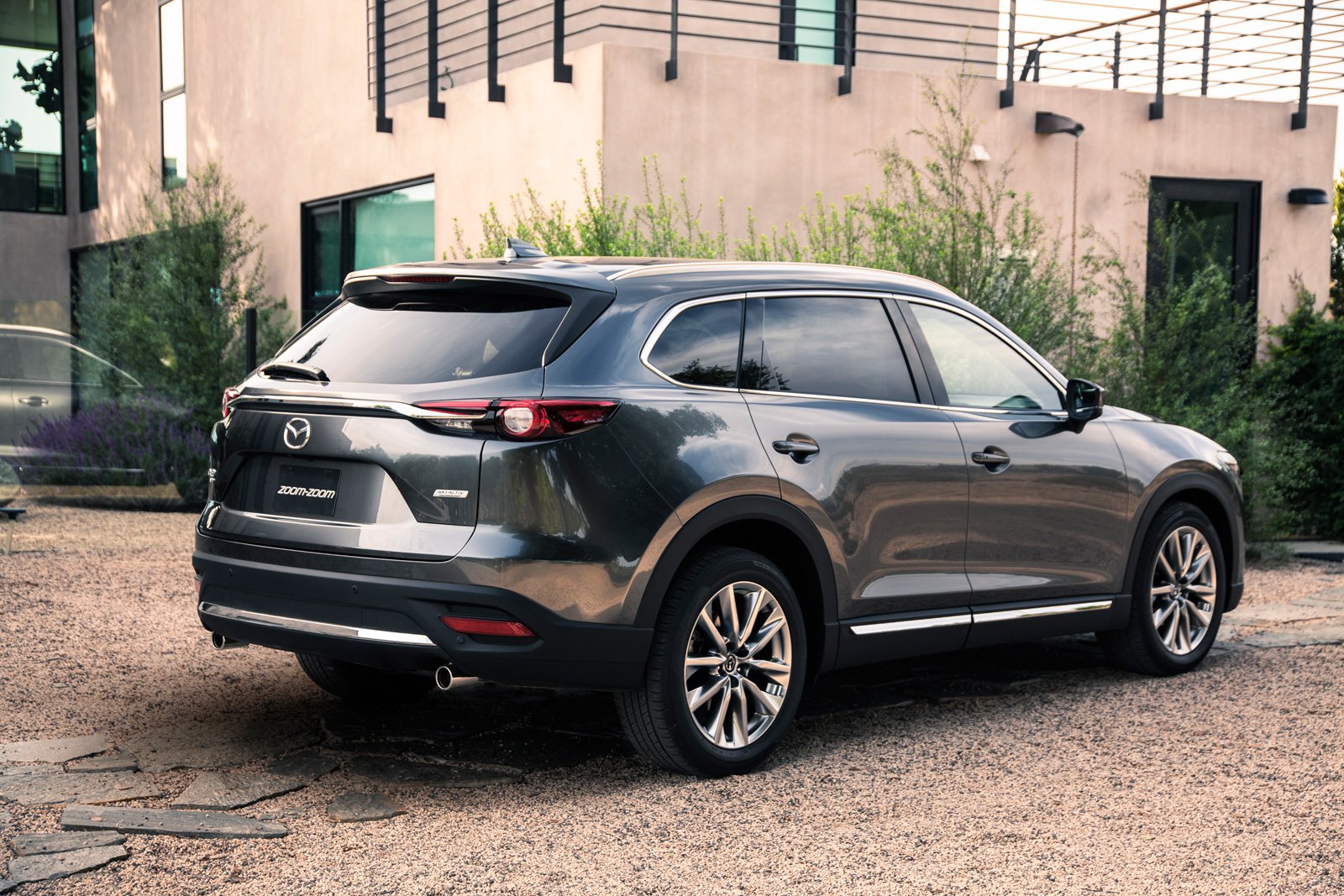 cx-9 リア