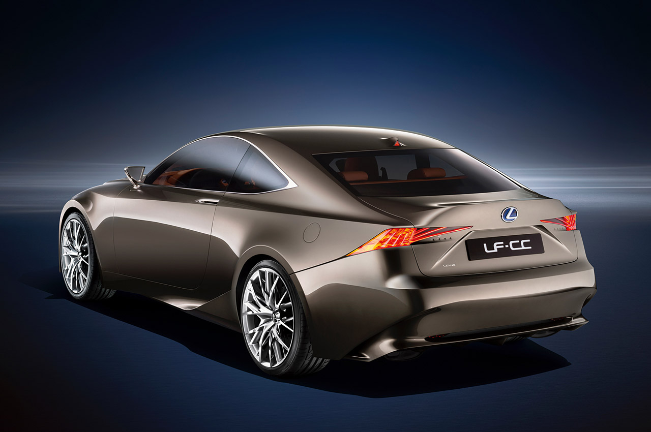 lexus-lf-cc%e3%83%aa%e3%82%a2