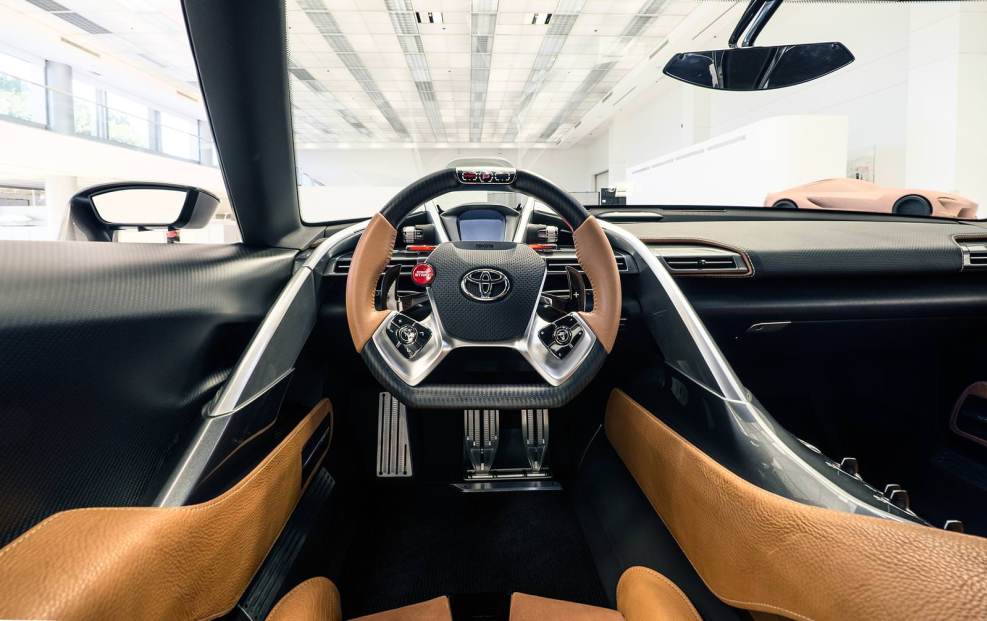 toyota-ft-1-graphite%e5%86%85%e8%a3%85